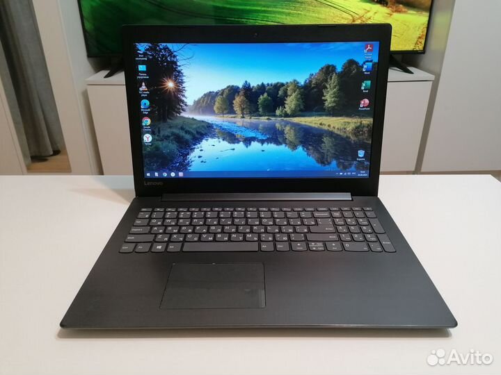 Ноутбук Lenovo на Core i3/ 8 озу/ 128 SSD