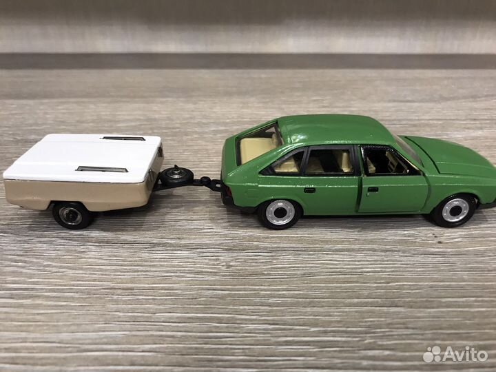 Модель Москвич 2141 1:43 Саратов