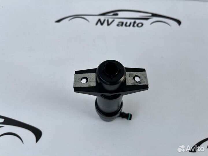 Mazda 3 BK форсунка омывателя фар 06-08