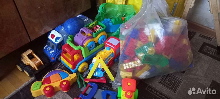 Развивающие игрушки