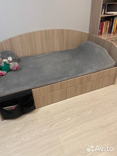 Кровать односпальная