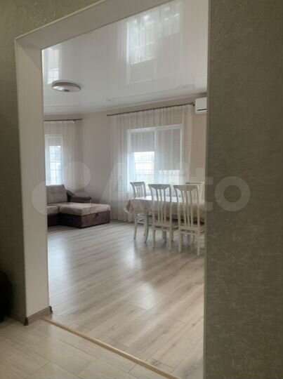 Дом 105 м² на участке 4 сот.