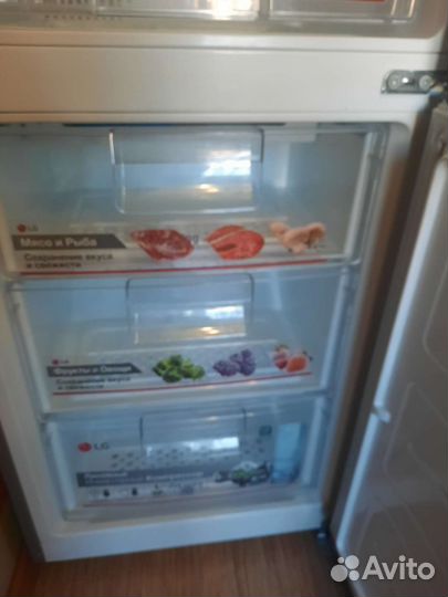 Холодильник lG