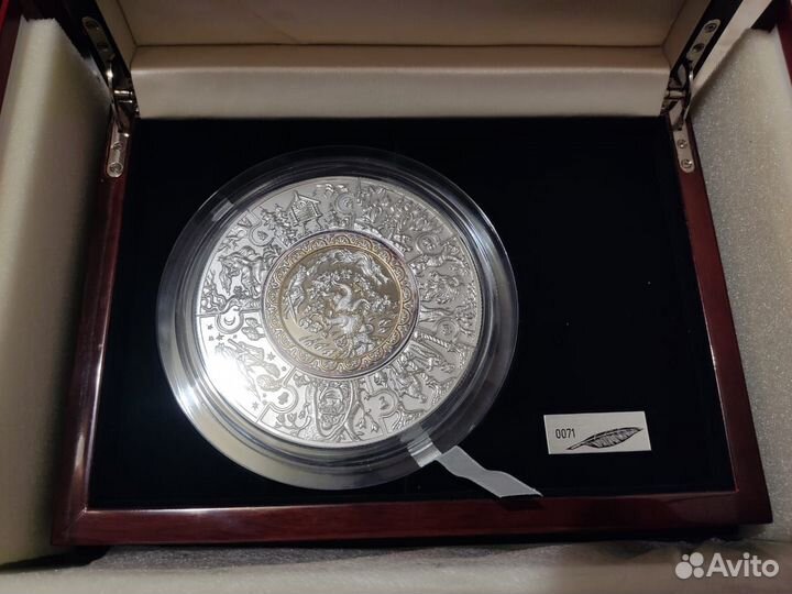 Монета серебро 1 кг. Либерия