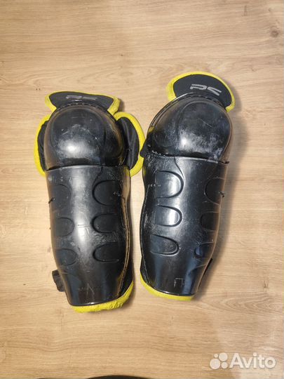 Хоккейные коньки bauer