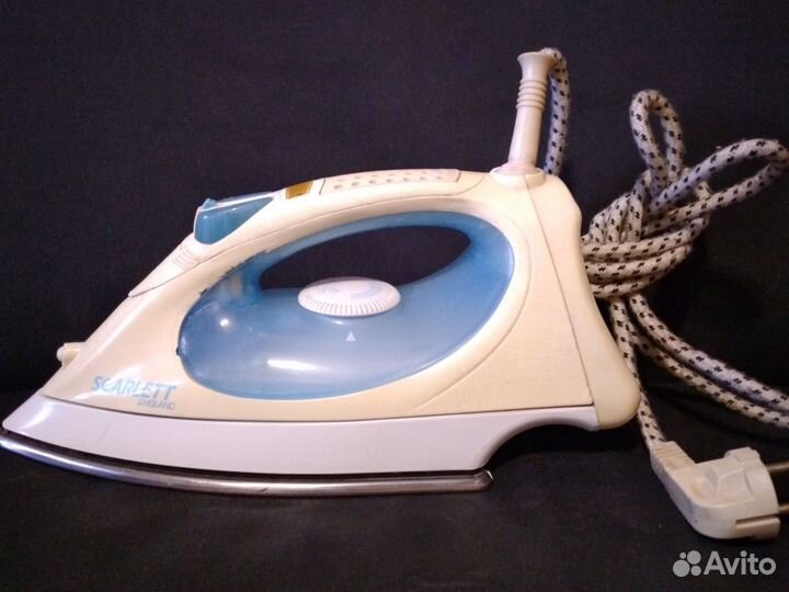 Утюг scarlett