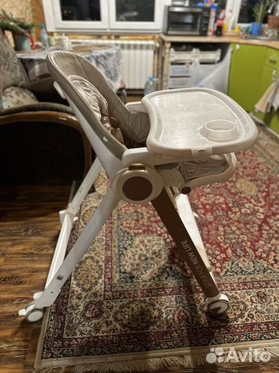 Стульчик для кормления happy baby berny v2 beige