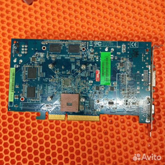 Видеокарта(AGP) hd2600xt 512m