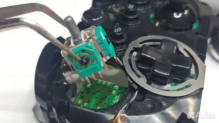 Ремонт игровых приставок, джойстиков, чистка