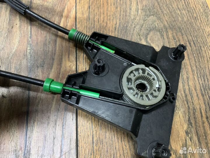 Аudi А5 (8T) Стеклоподъемник электр. задний правый