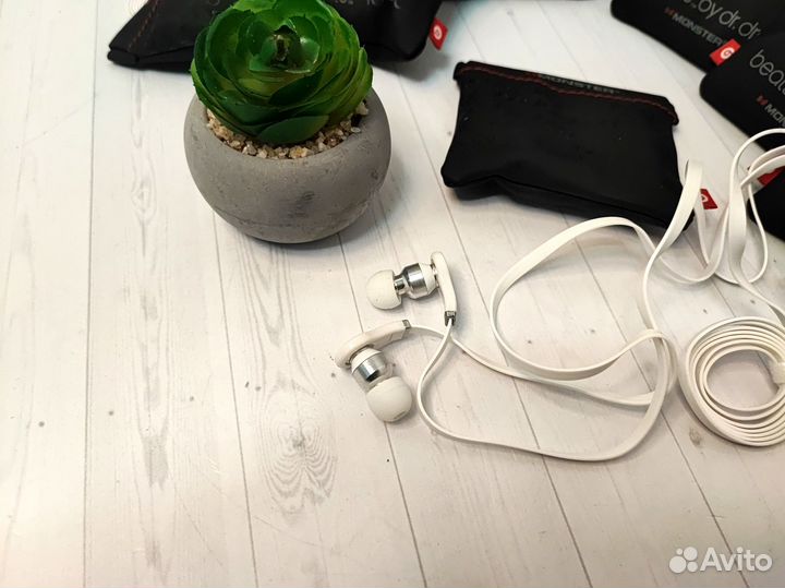 Наушники Beats, высокое качество, новые