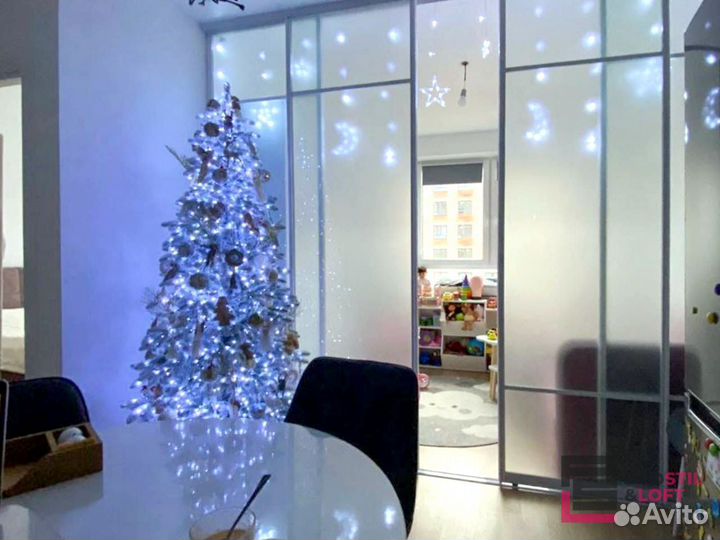 Стеклянная перегородка лофт