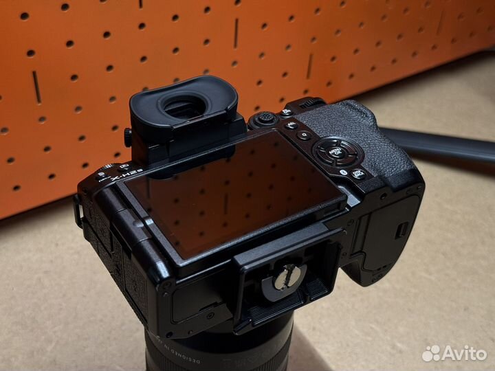 Fujifilm X-H2s + Tamron 17-70mm f 2.8