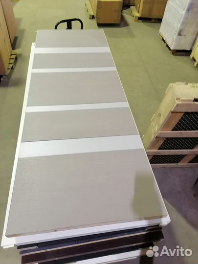 Двери межкомнатные новые