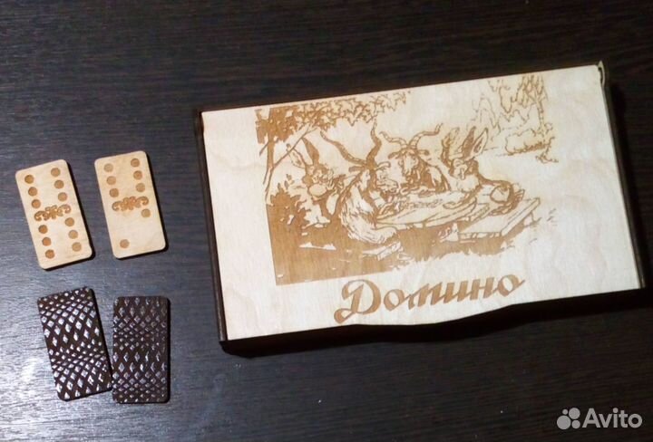 Домино из дерева
