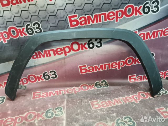 Накладка крыла передняя левая Toyota RAV4