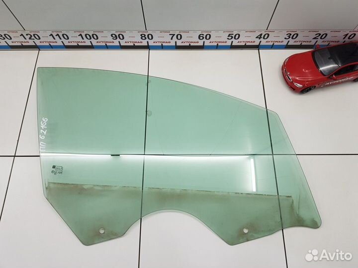 Стекло двери переднее правое (Opel Astra)