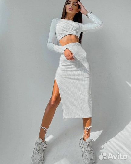 Костюм женский