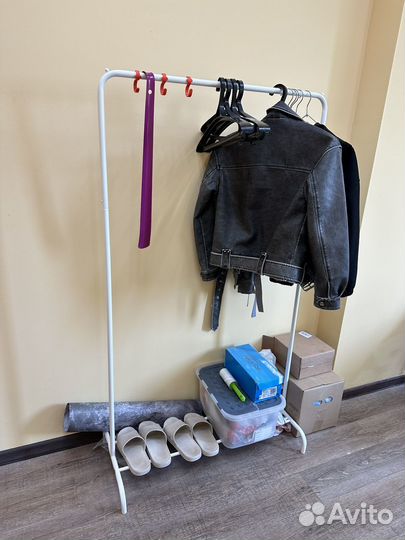 Вешалка напольная