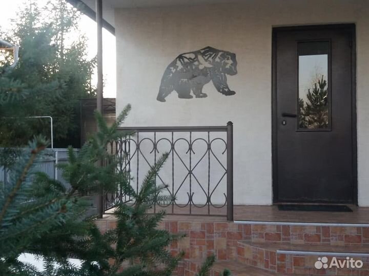 Картина из металла - тотем медведь