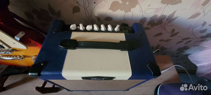 Электро гитара с комбиком