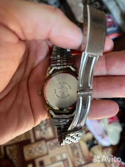 Мужские кварцевые часы Q&Q