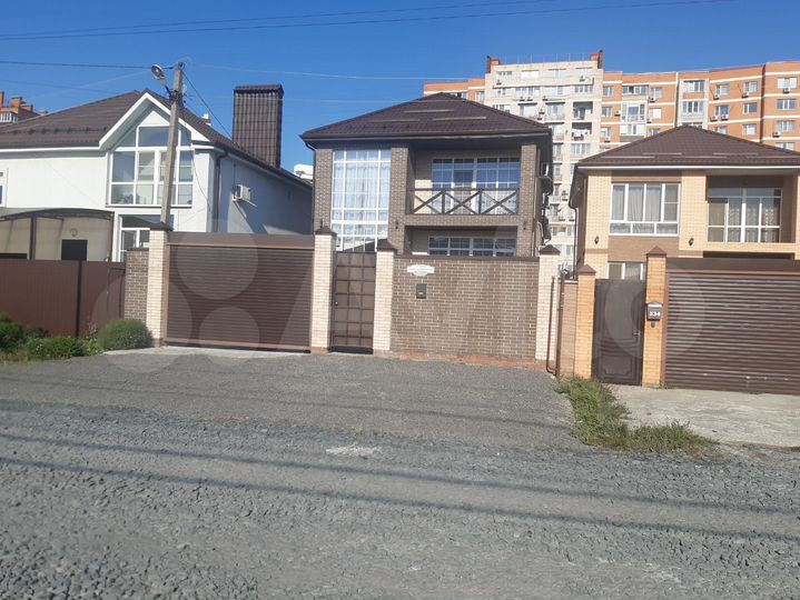 Дом 135 м² на участке 3 сот.