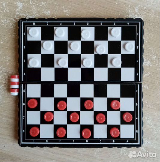 Дорожные карманные шахматы