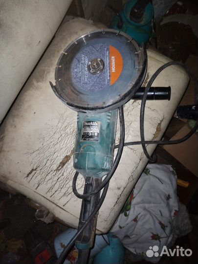 Ушм болгарка makita 230