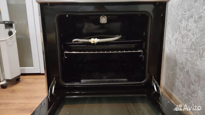 Газовая плита бу 4-х конфорочная