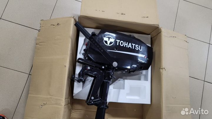 Лодочный мотор Tohatsu (Тохатсу) 3.5 л.с. витринны