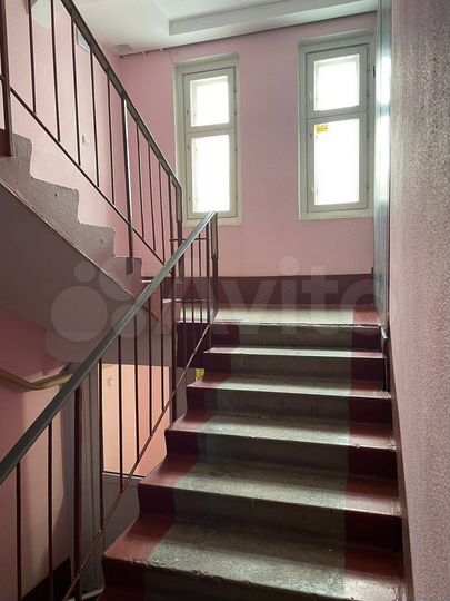 3-к. квартира, 70 м², 2/10 эт.