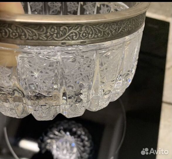 Ваза хрустальная