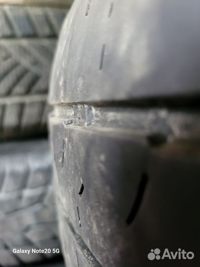 Akuret Hi-Run Bias 215/70 R16C