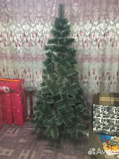 Искусственные ёлки