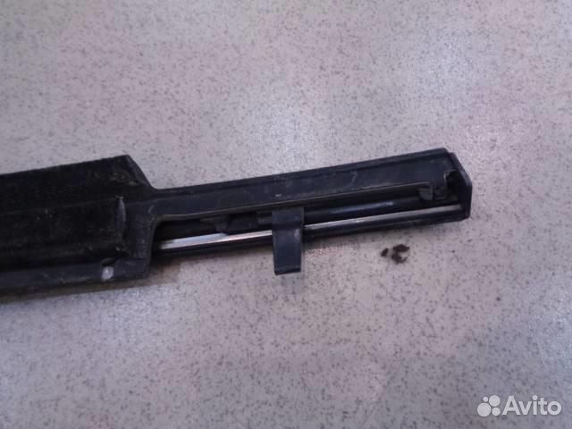 Накладка стекла заднего левого (бархотка) Toyota