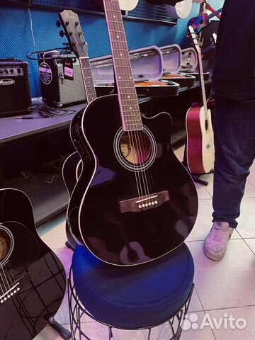Электроакустическая гитара