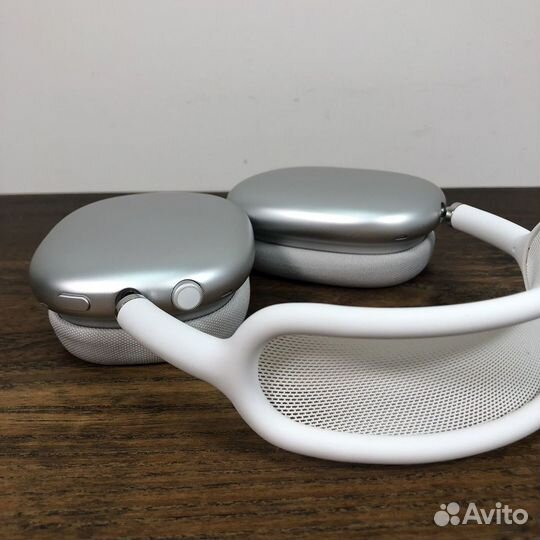 Airpods max silver