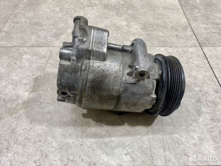 Компрессор кондиционера Opel Astra J GTC