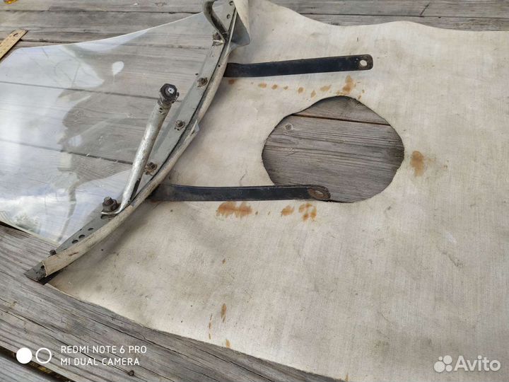 Ветровое стекло иж Юпитер / Планета ранних г.в