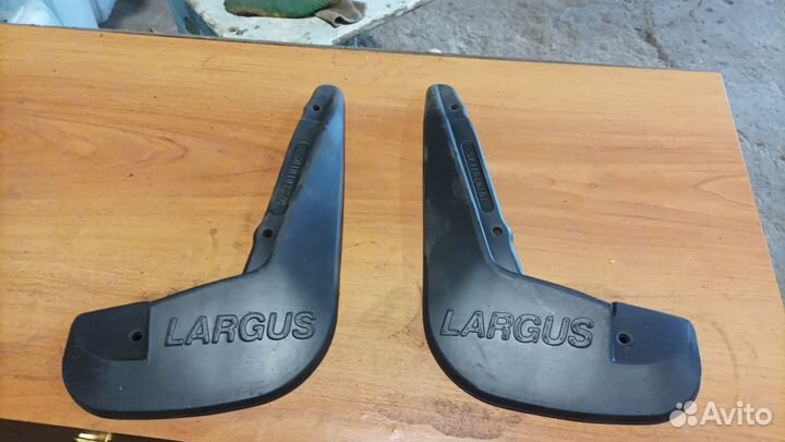 Брызговики передние Лада Ларгус