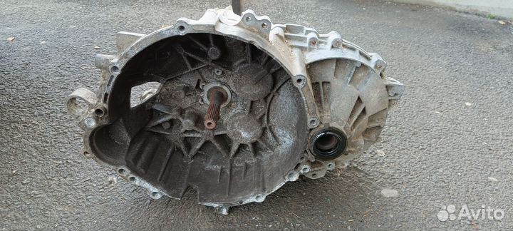 Механическая коробка передач на Volvo S70/850