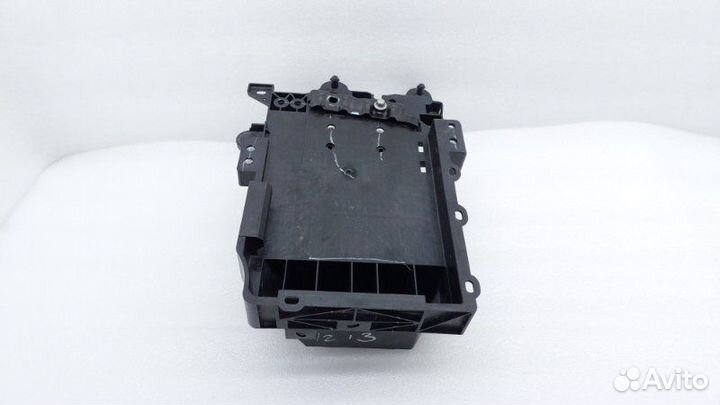 Б/У Площадка под аккумулятор Состояние отличное