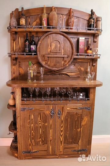 Буфет под старину из массива дерева
