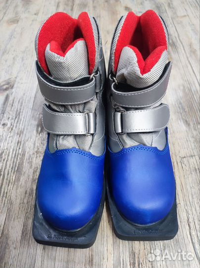 Лыжные ботинки 35 размер