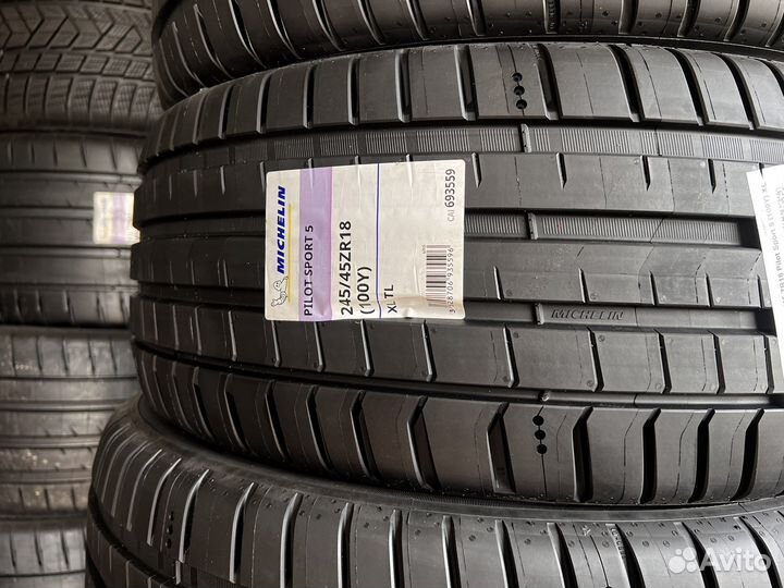Michelin Pilot Sport 4 S 245/45 R18