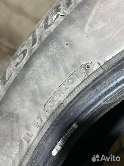 Bridgestone Blizzak DM-V1 275/65 R17