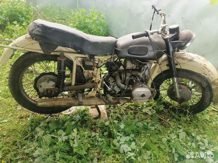 Продам Урал