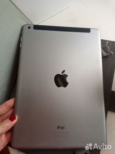 Планшет iPad Air (Apple) 16гб