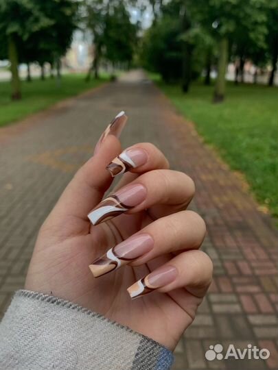 Маникюр и наращивание ногтей